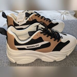 Madden NYC Women's Black and Tan Sneakers